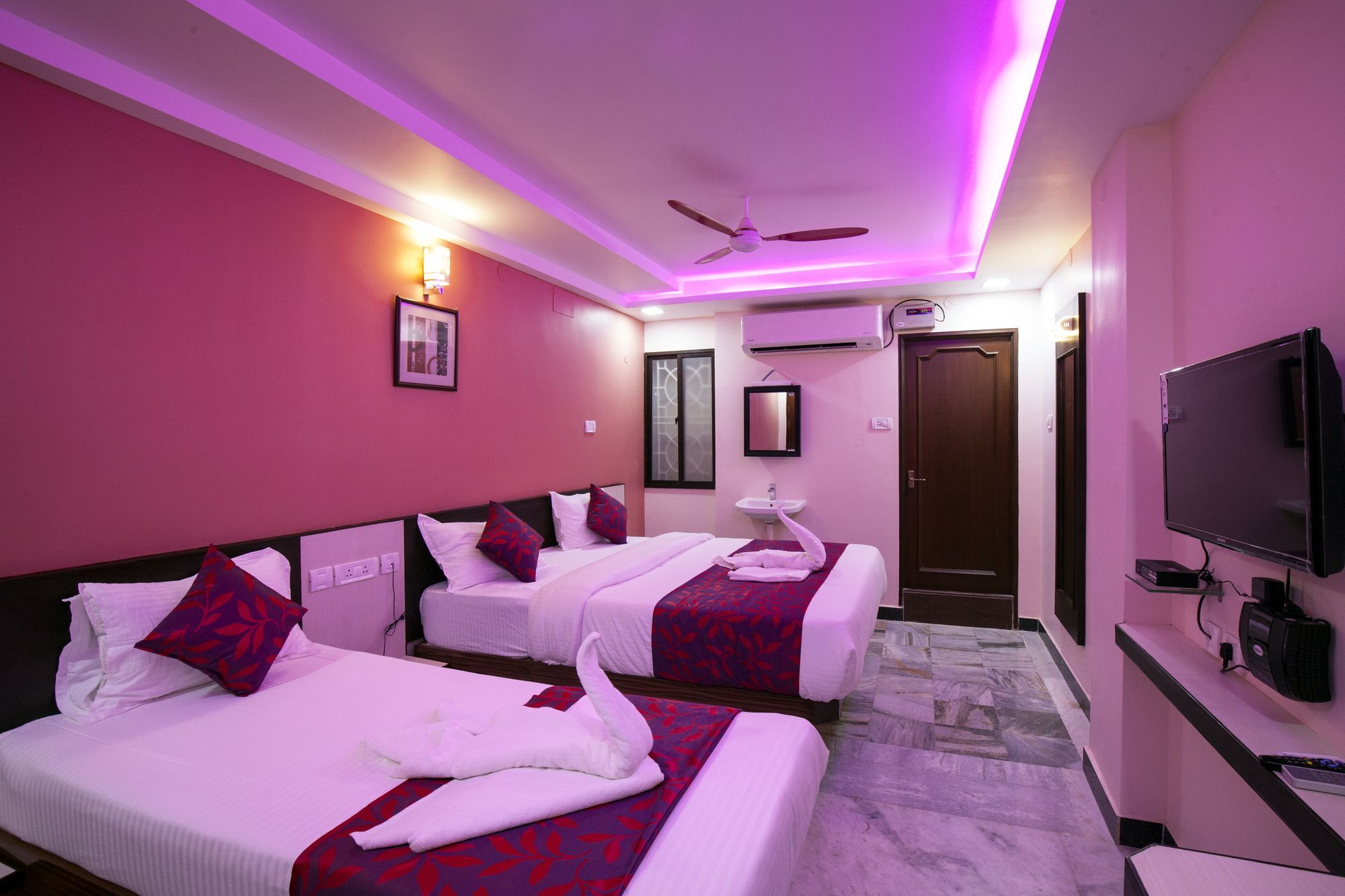 Hotel Lotus Мадурай Экстерьер фото